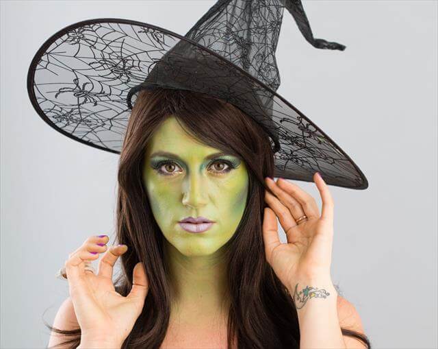 15 DIY Halloween Makeup Idea For Women's | DIY to Make