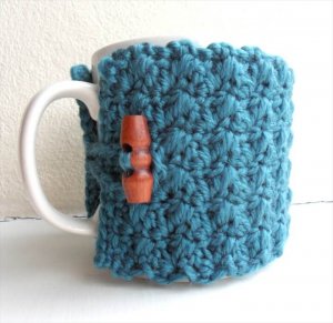 31 DIY Easy To Make Crochet Mug Warmer Ideas | DIY to Make