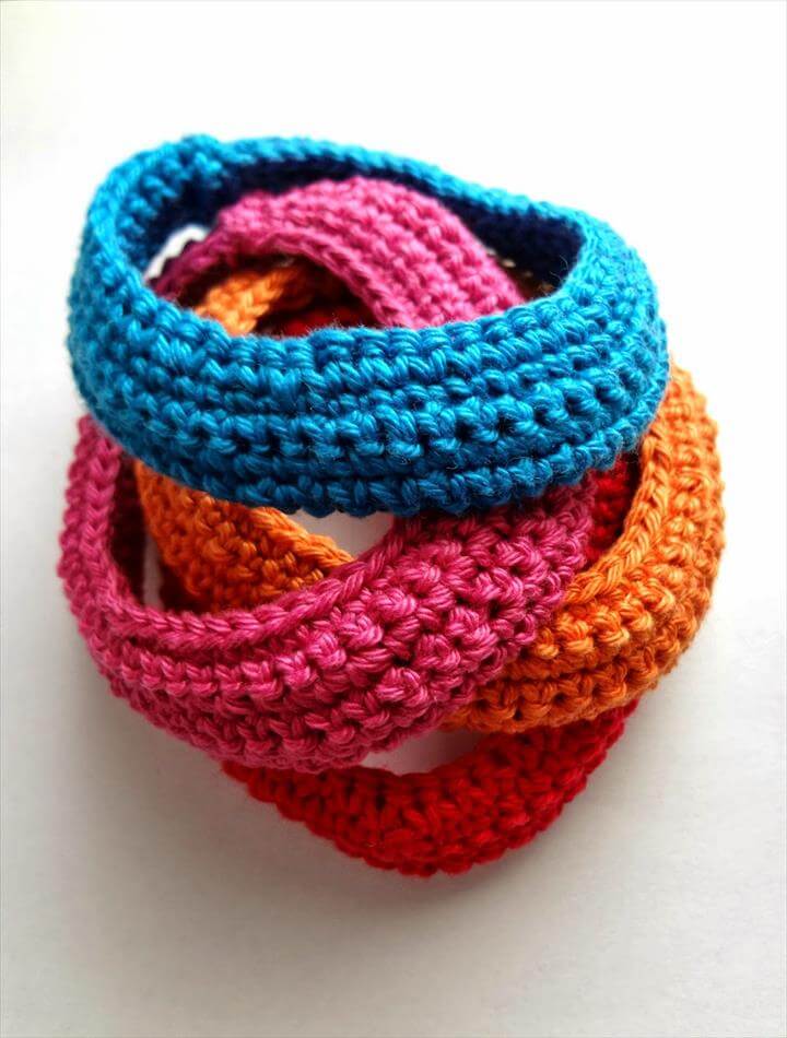 60 Eye Catching Crochet Bracelet Tutorials