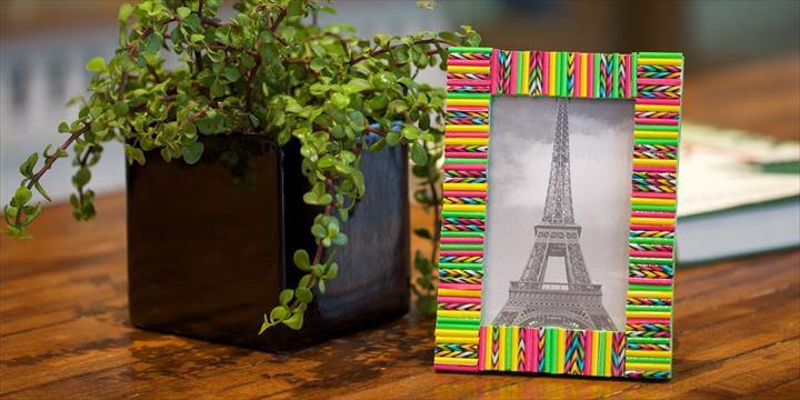 Straw Picture Frame