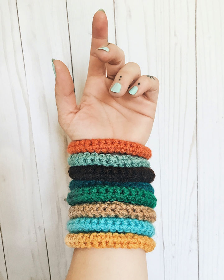 25-free-crochet-bracelet-patterns-for-different-styles-diy-to-make